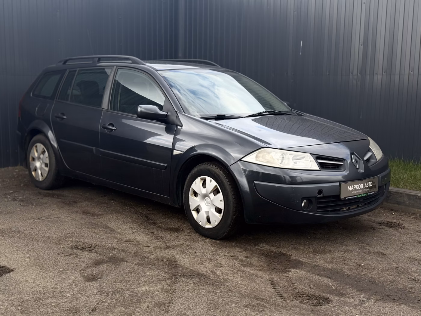 Renault Megane фото 3