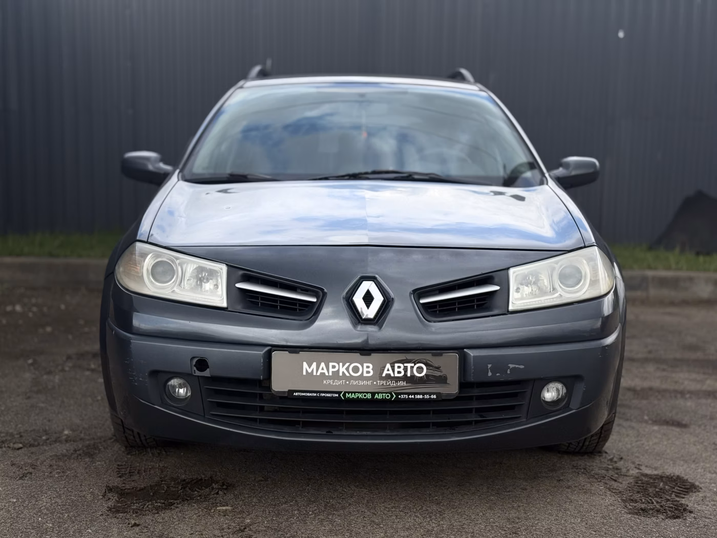 Renault Megane фото 2