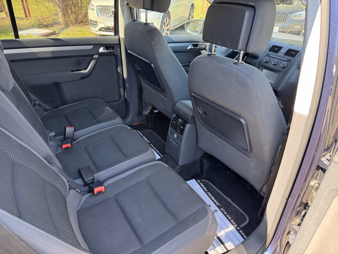 Volkswagen Touran фото 11