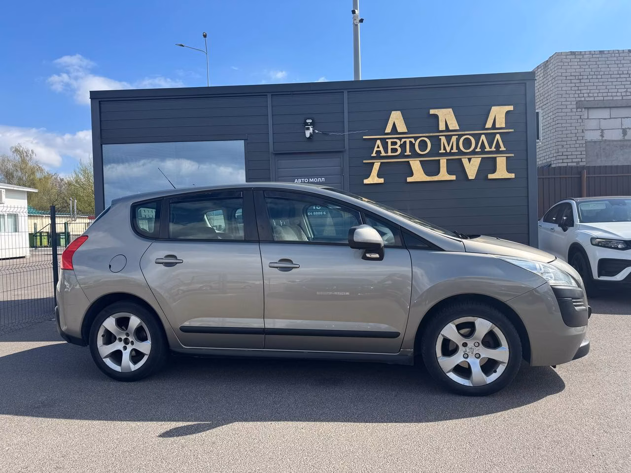Peugeot 3008 фото 3