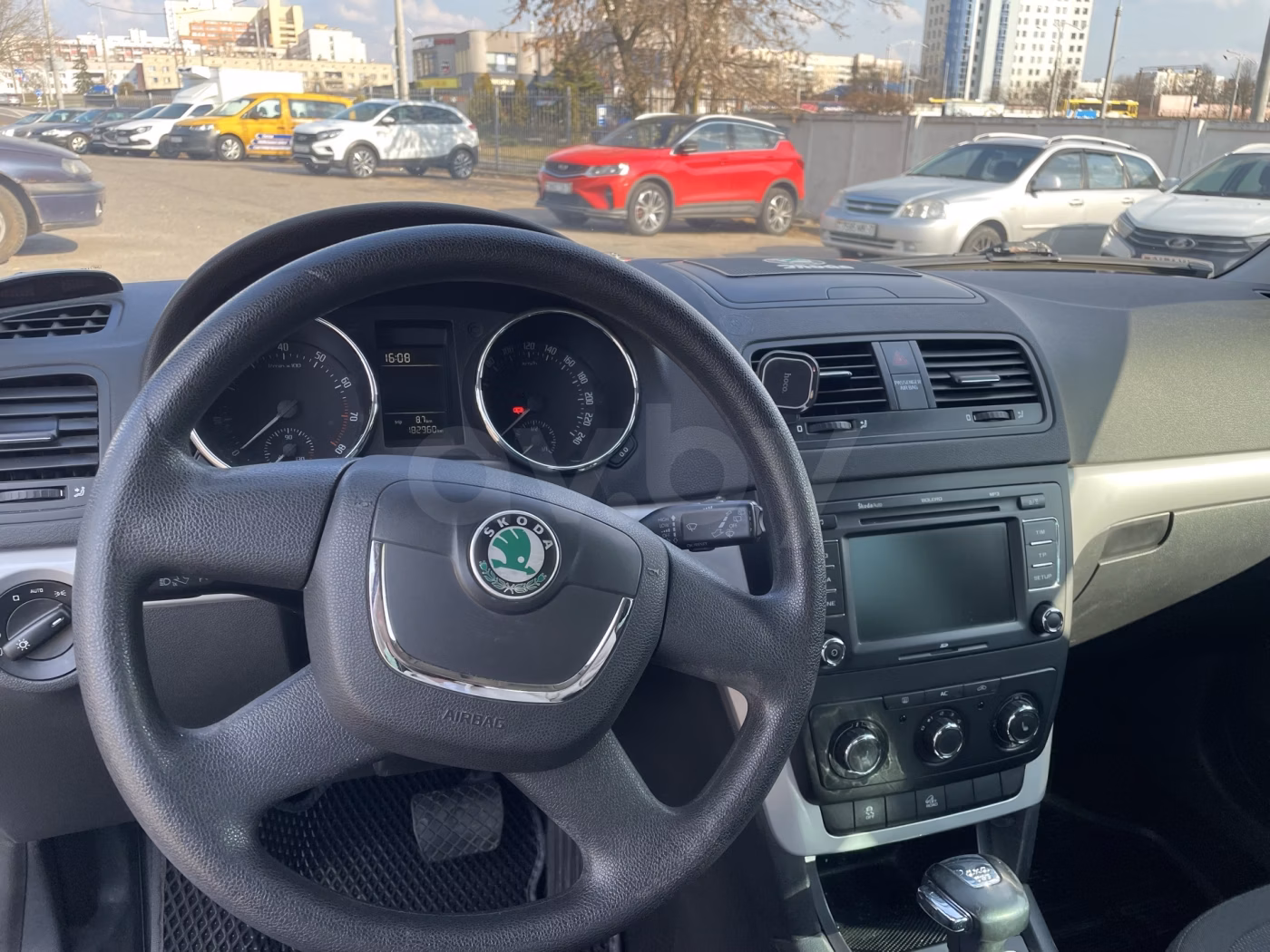 Skoda Yeti фото 17