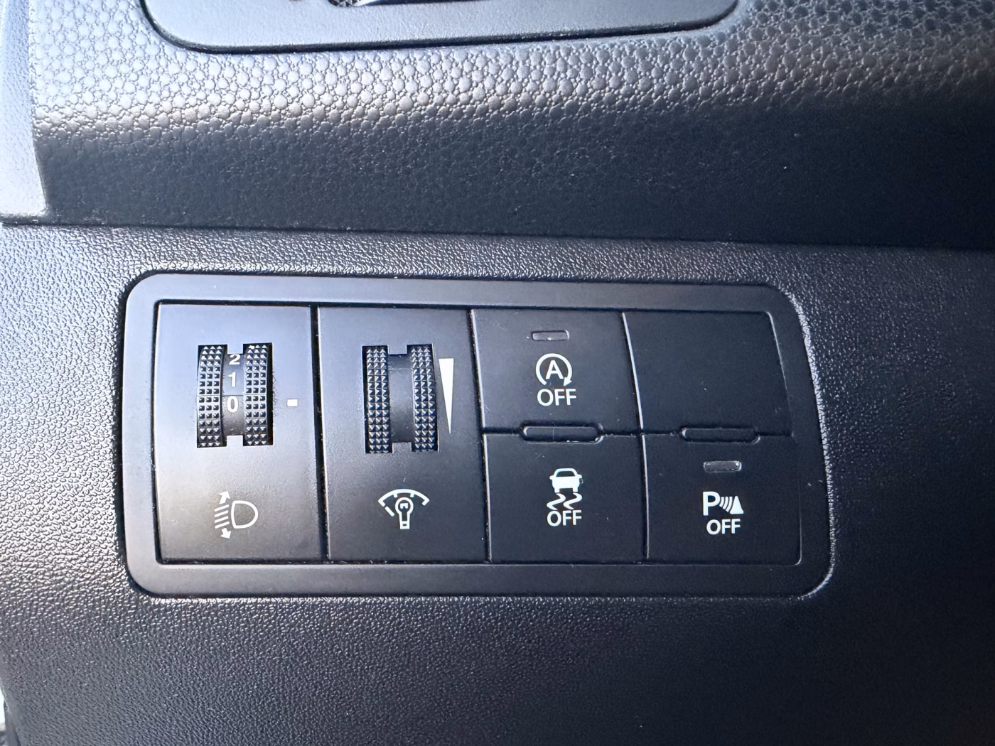 Kia Venga фото 15