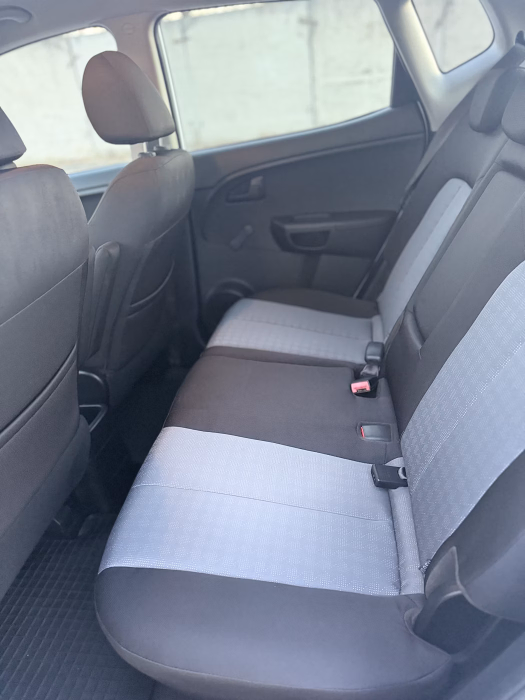 Kia Venga фото 11