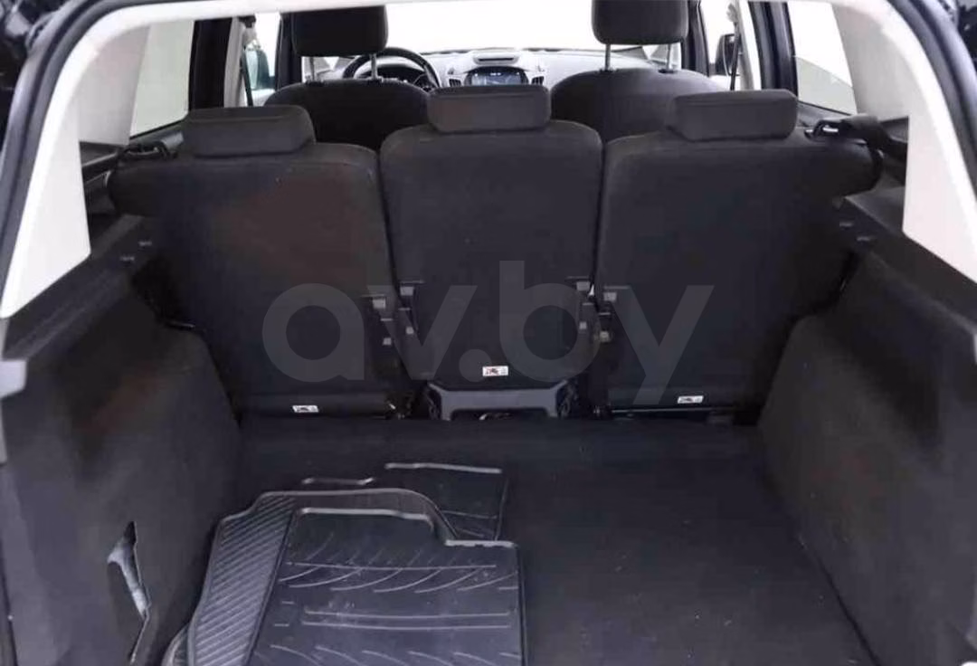 Ford C-MAX фото 12