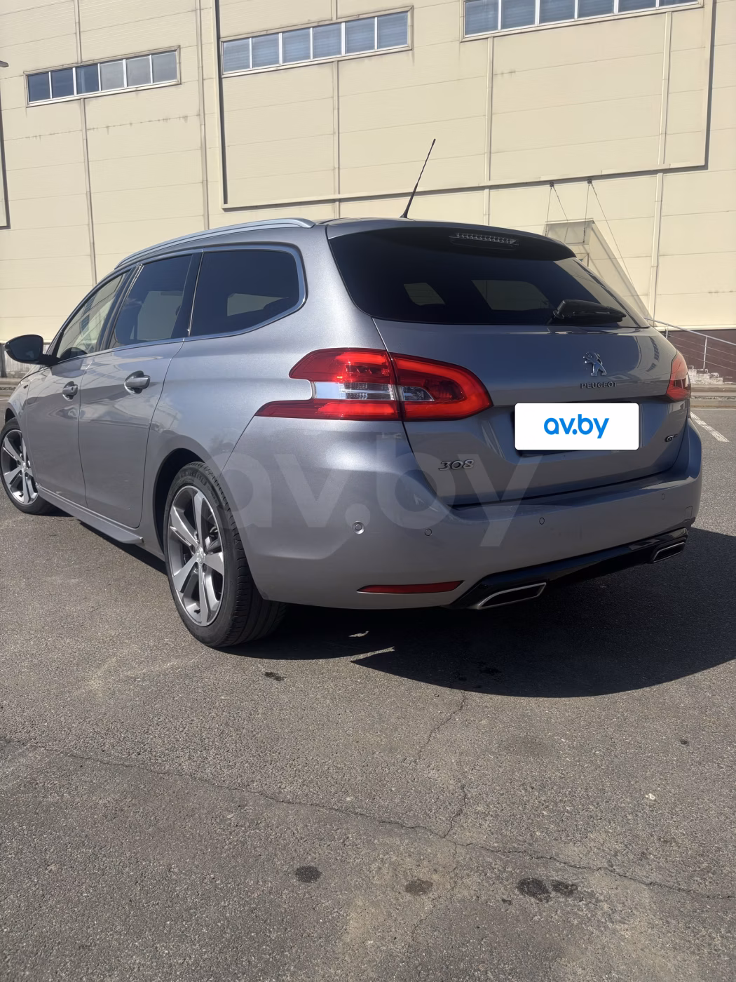 Peugeot 308 фото 3