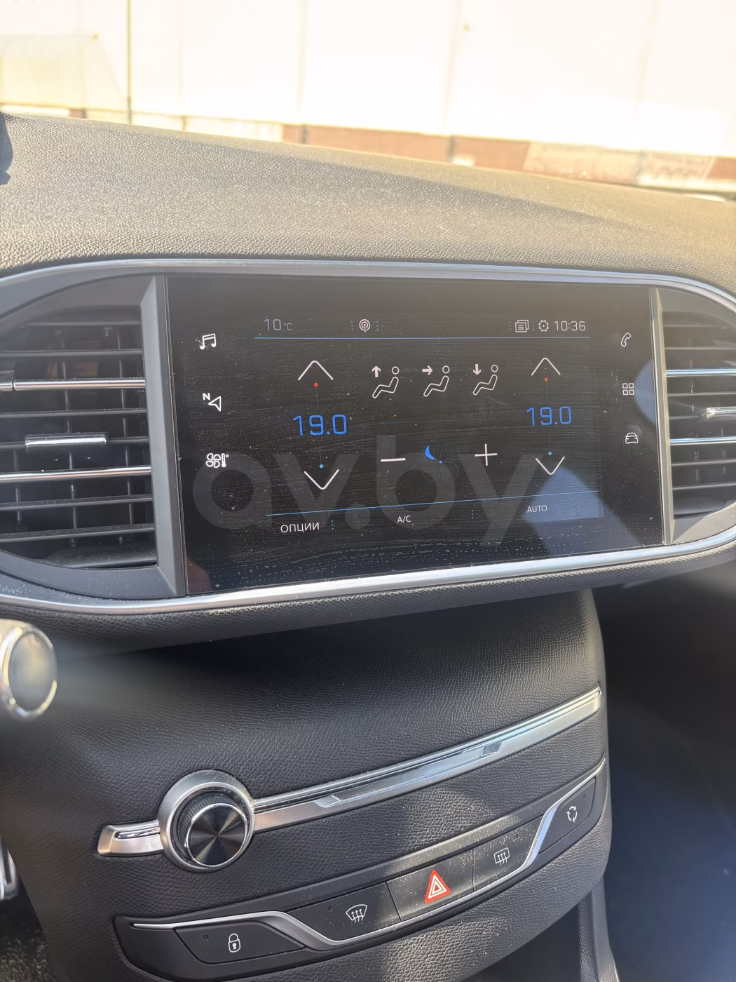 Peugeot 308 фото 7