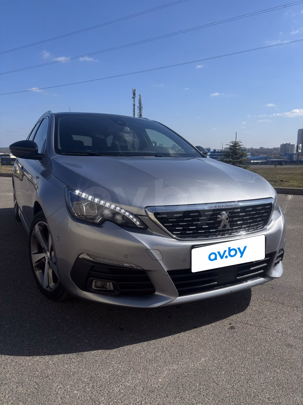 Peugeot 308 фото 2