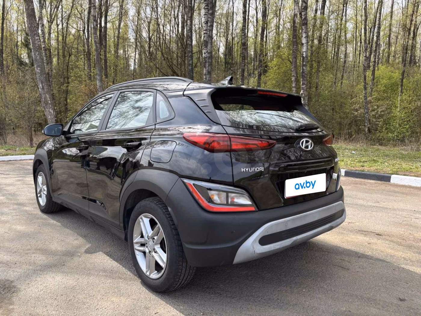 Hyundai Kona фото 7