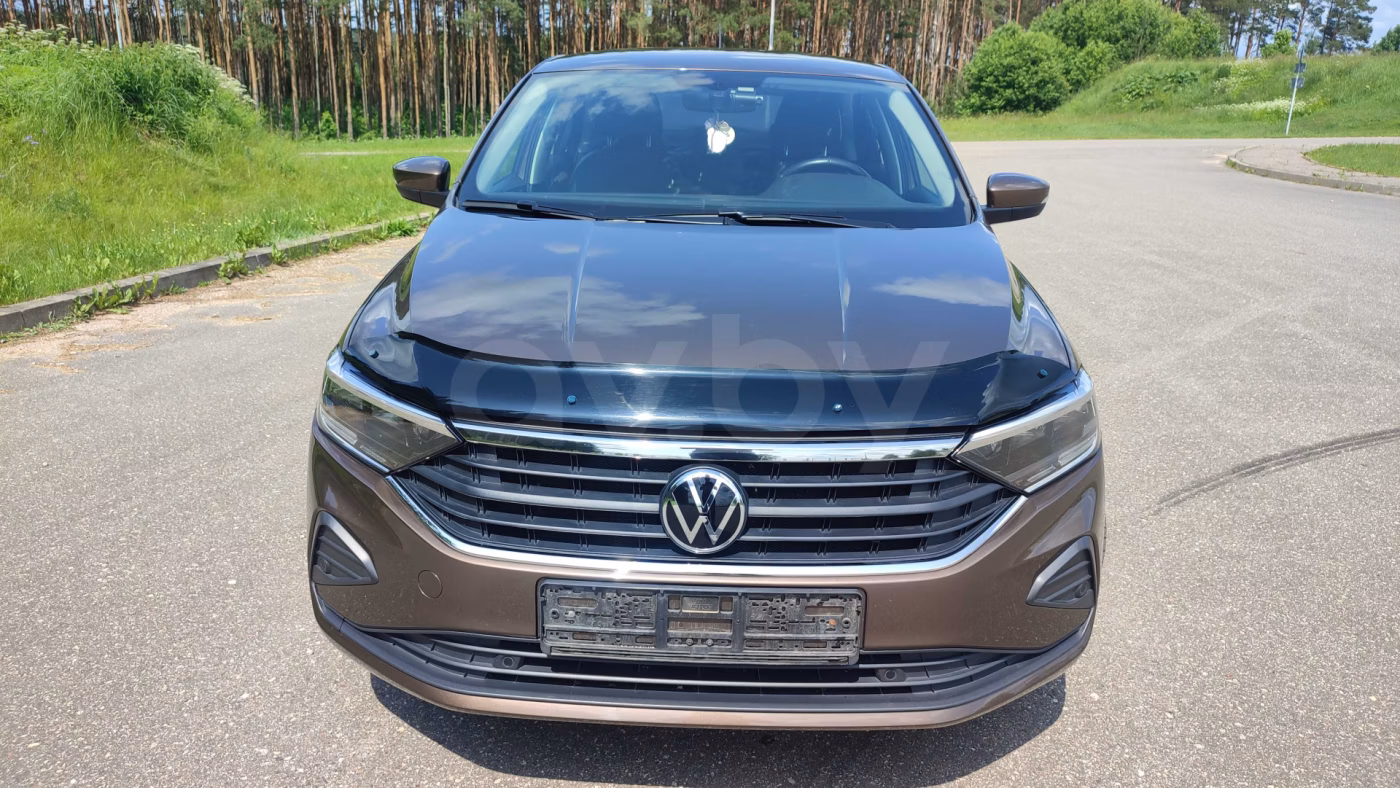 Volkswagen Polo Sedan фото 3