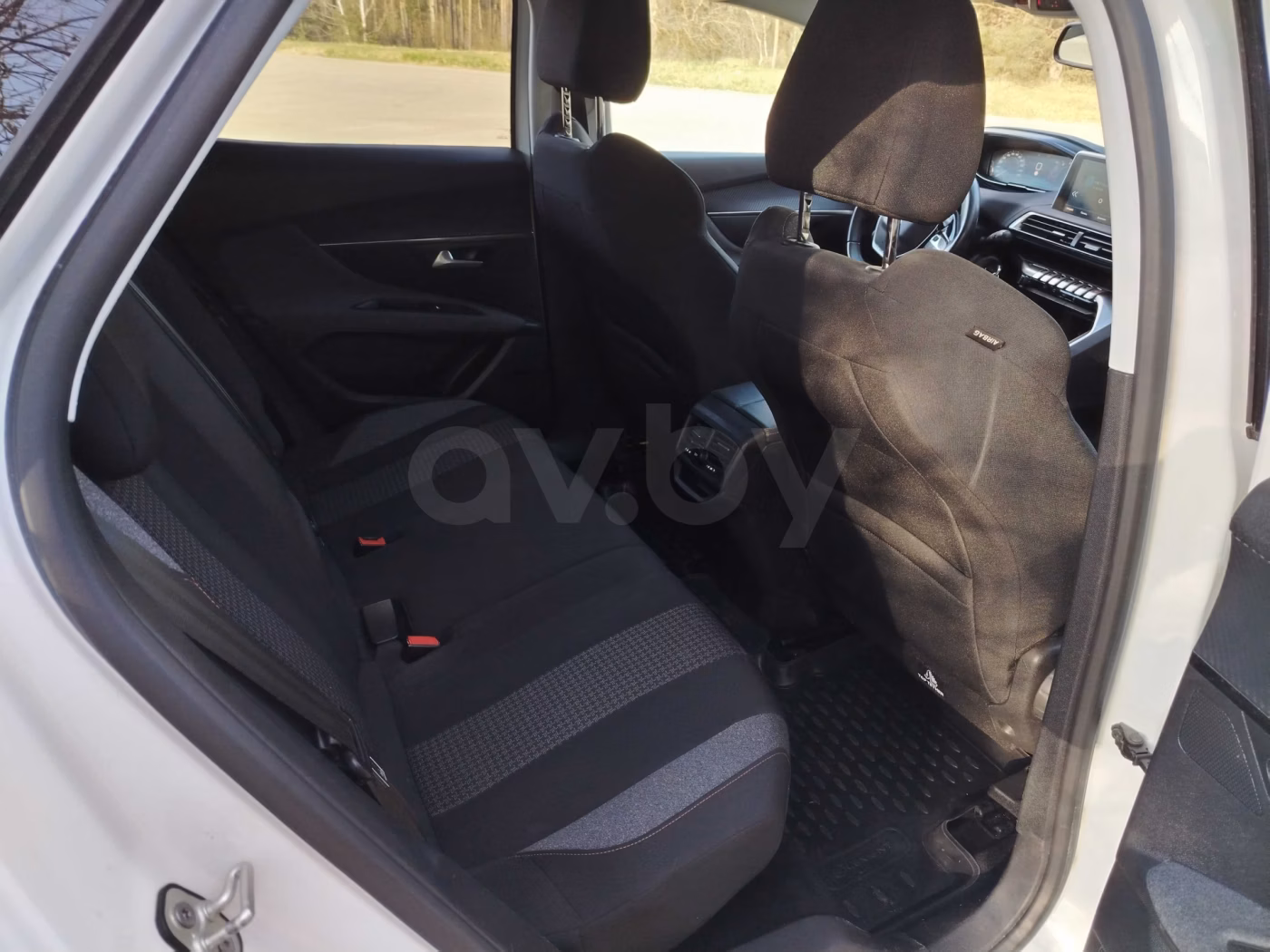 Peugeot 3008 фото 12