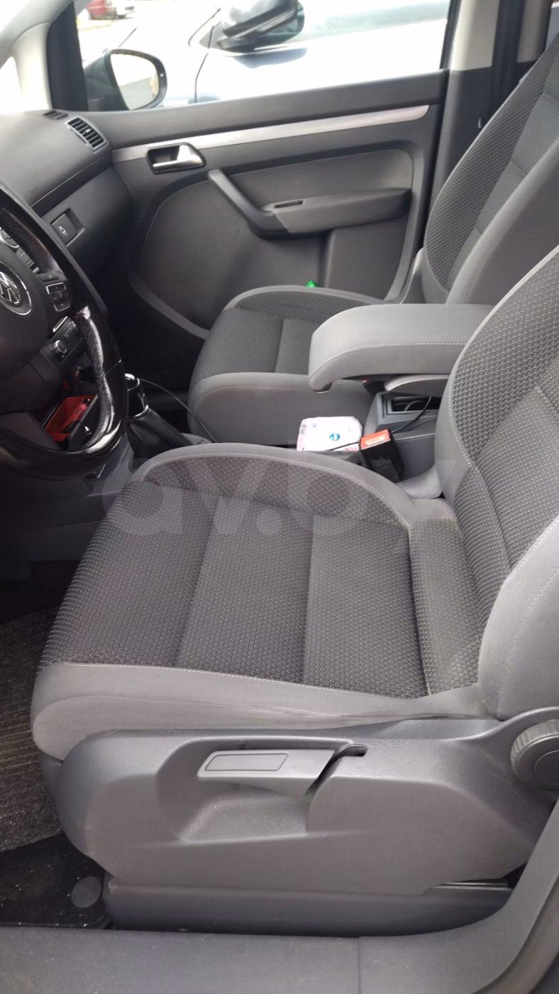 Volkswagen Touran фото 10