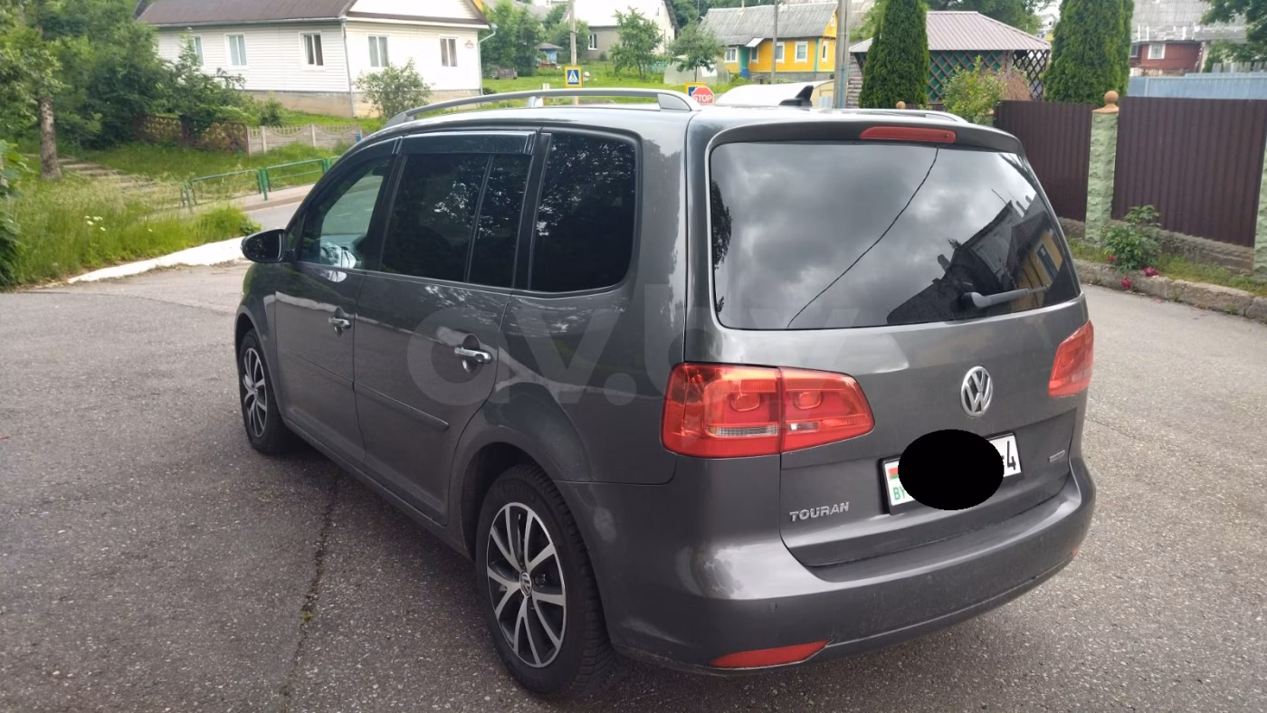 Volkswagen Touran фото 5