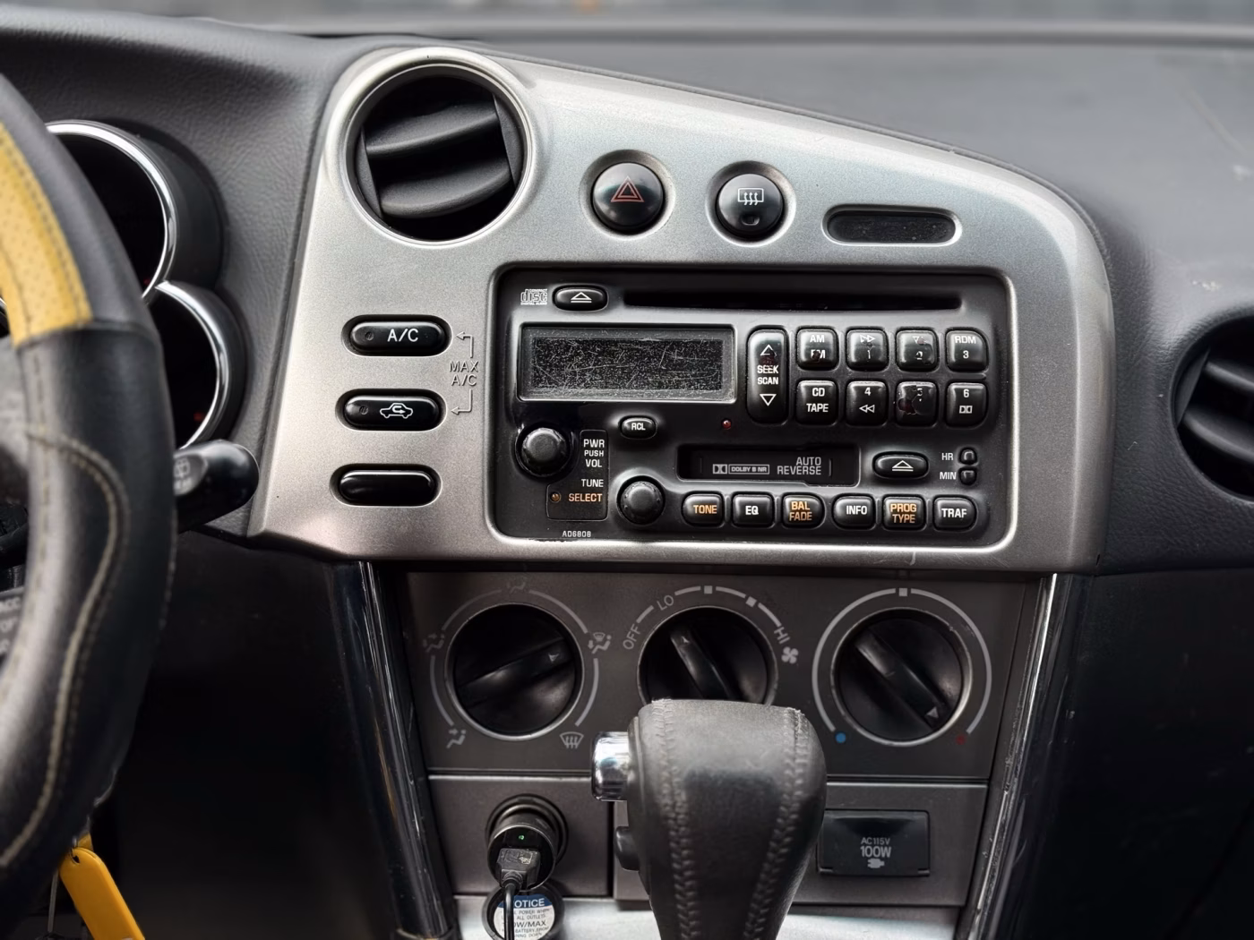 Toyota Matrix фото 13