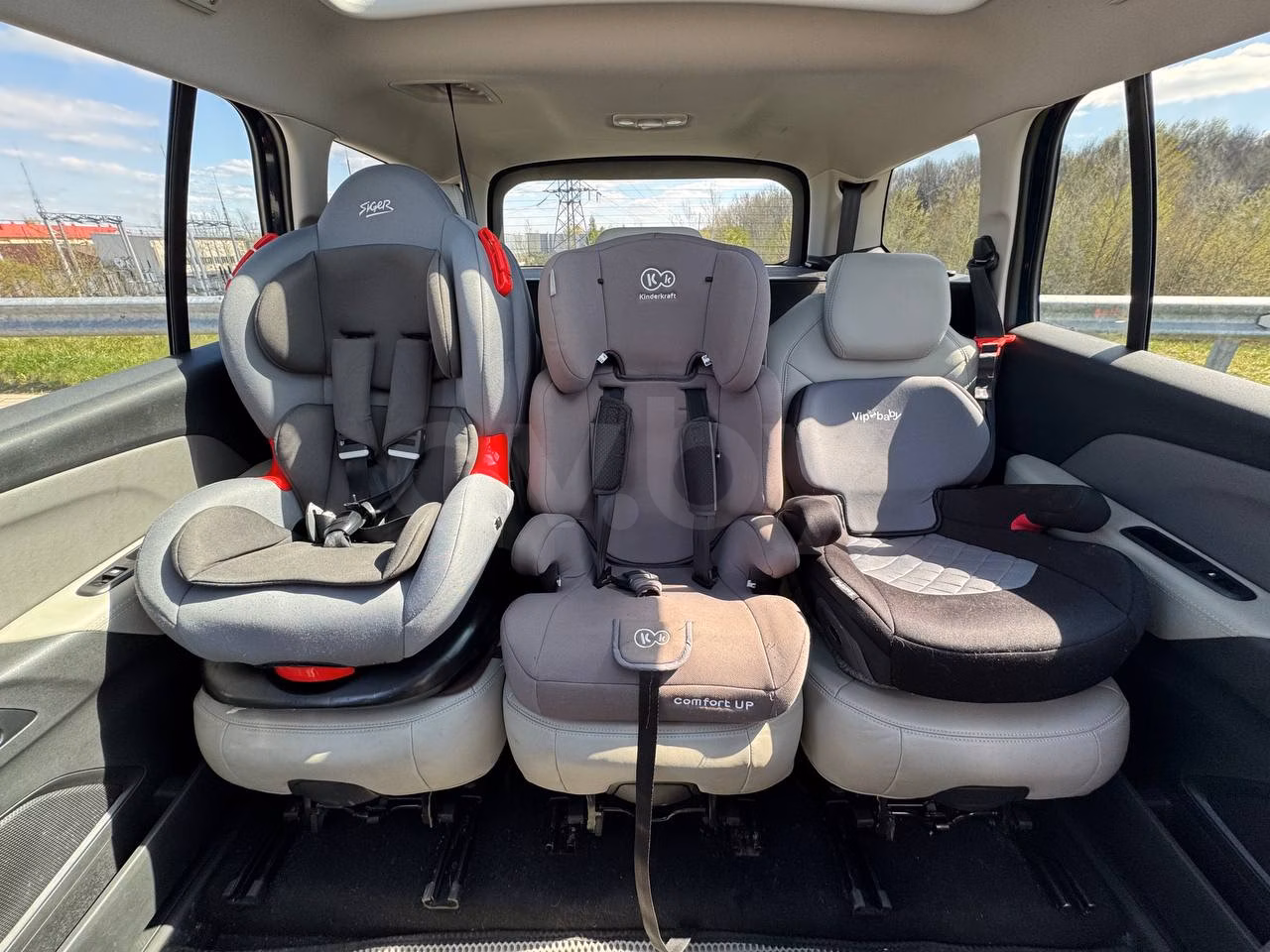 Citroen C4 Grand Spacetourer фото 13