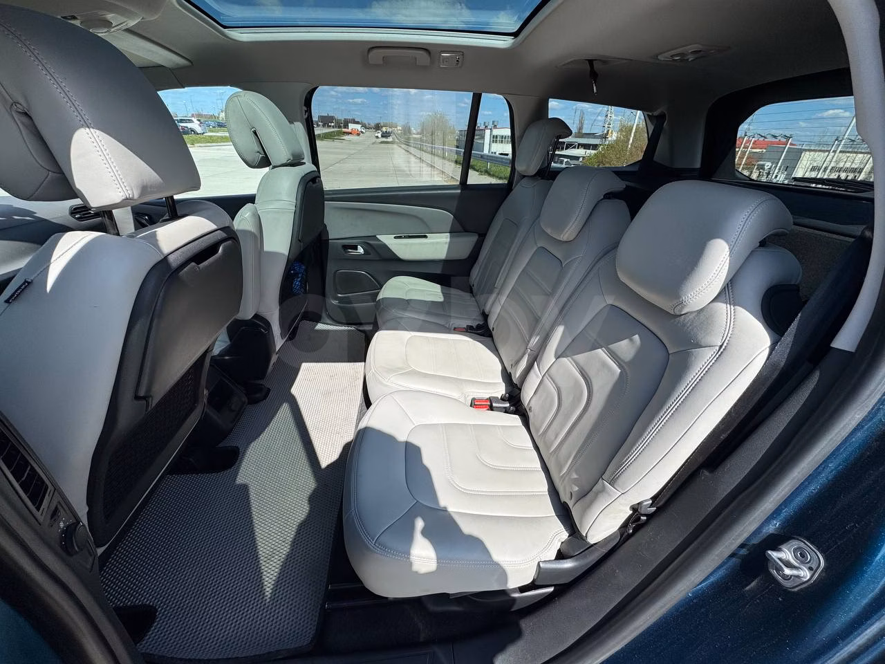 Citroen C4 Grand Spacetourer фото 12