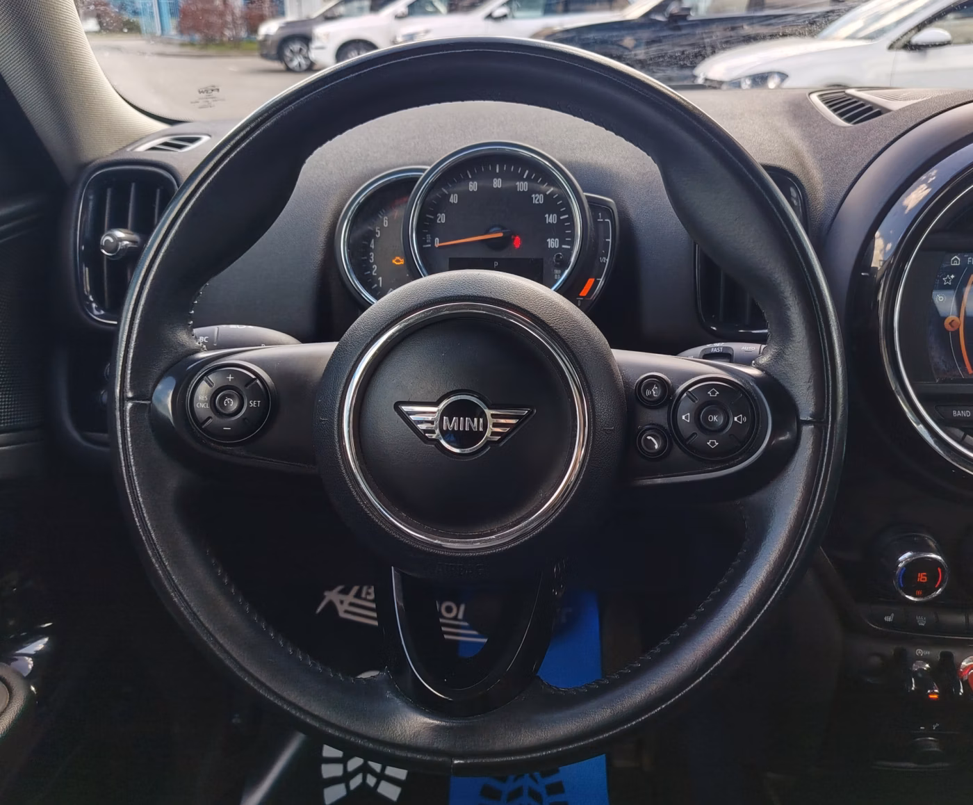 MINI Countryman фото 11