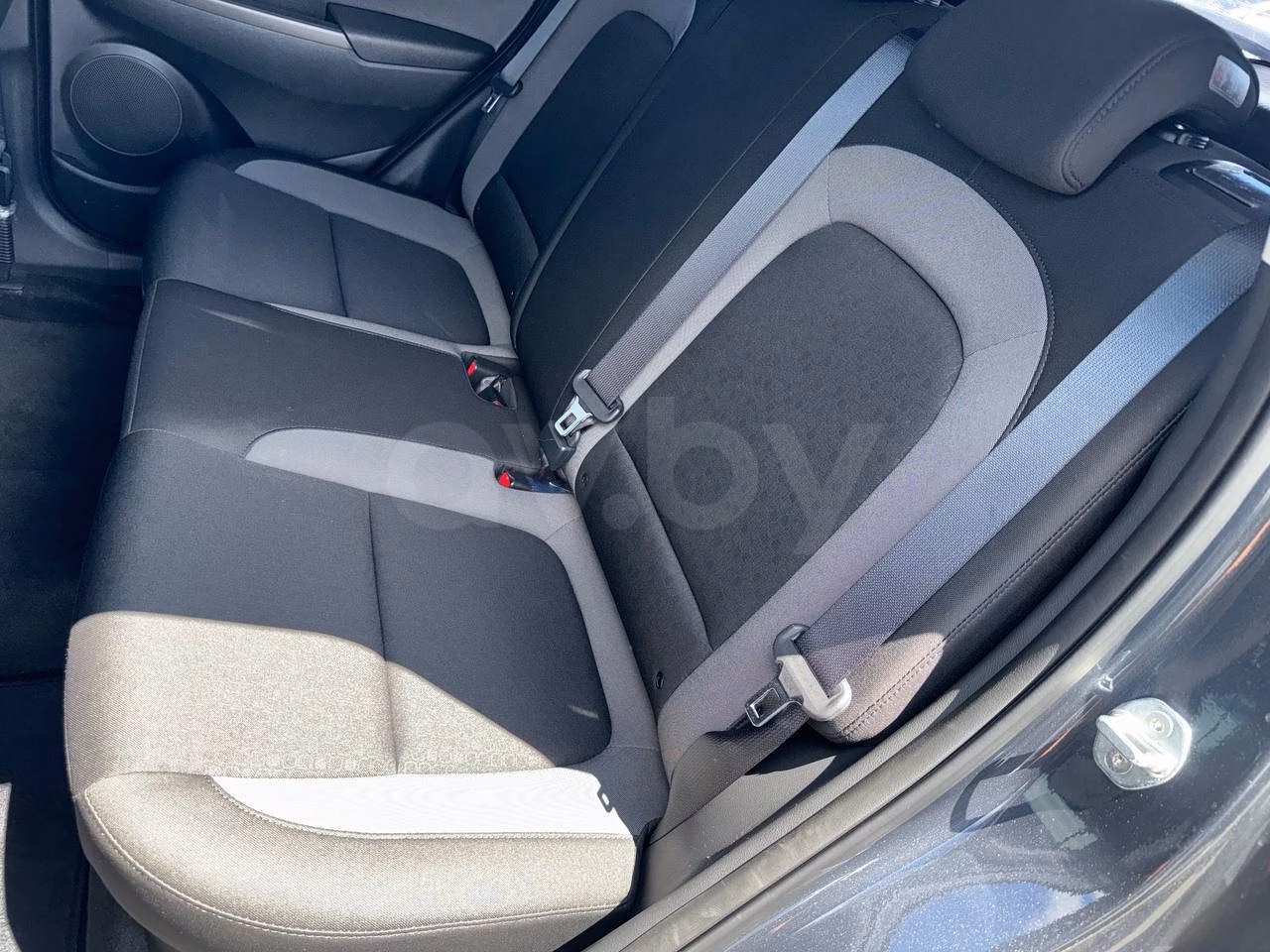 Hyundai Kona фото 9
