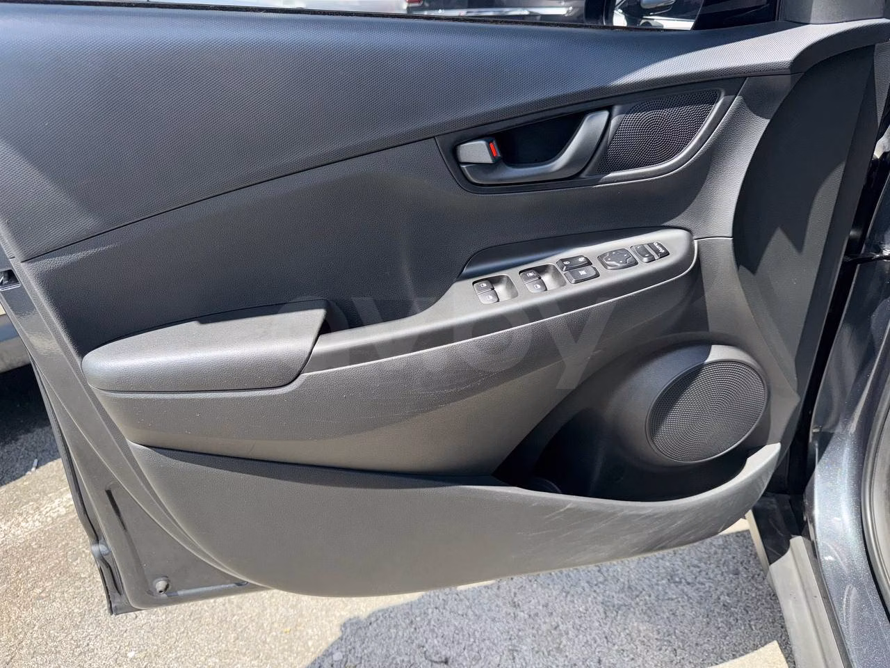 Hyundai Kona фото 14
