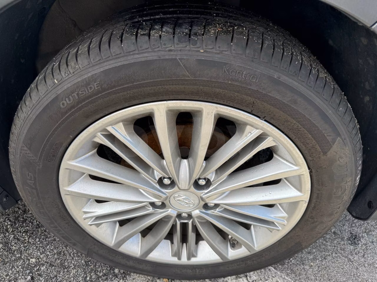 Hyundai Kona фото 16