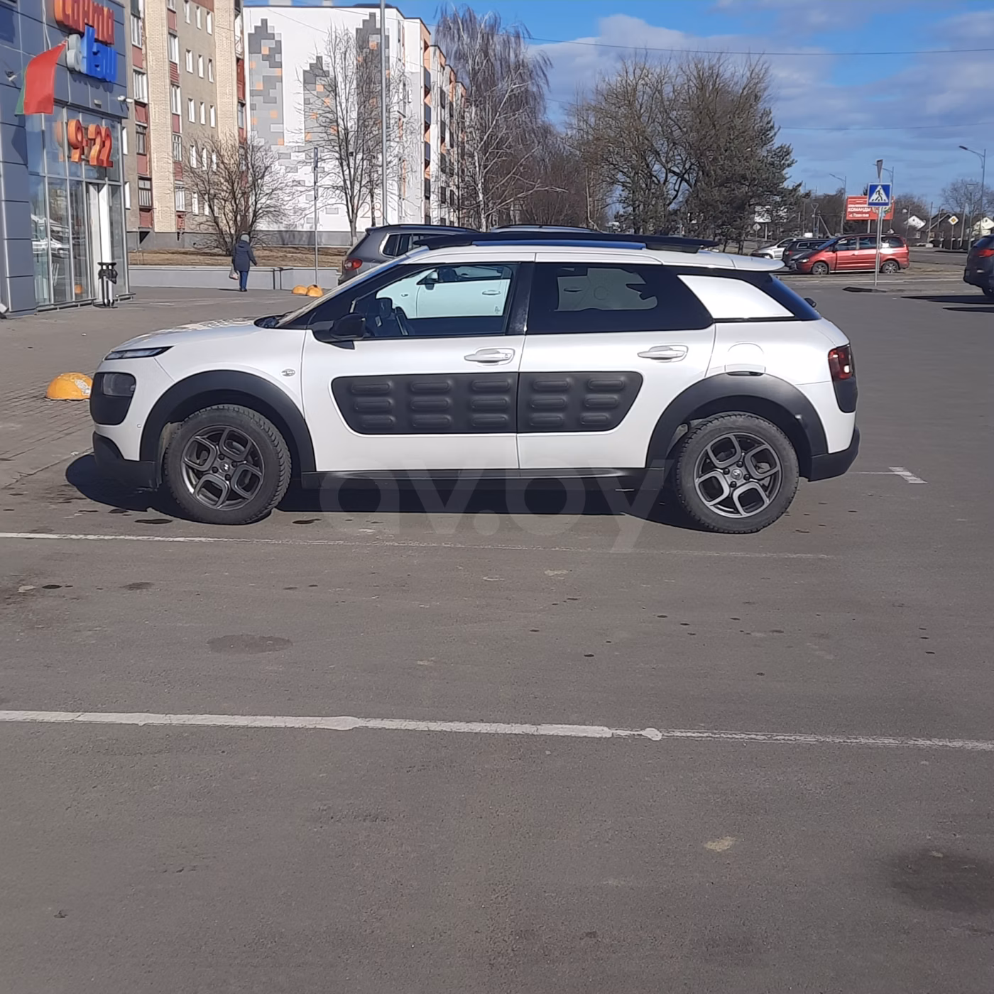 Citroen C4 Cactus фото 3