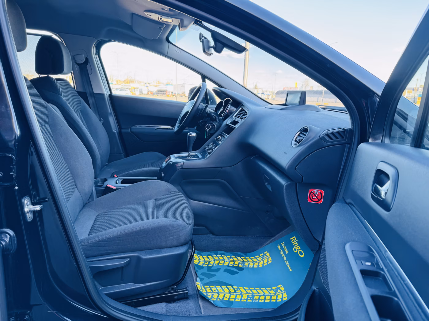 Peugeot 5008 фото 7