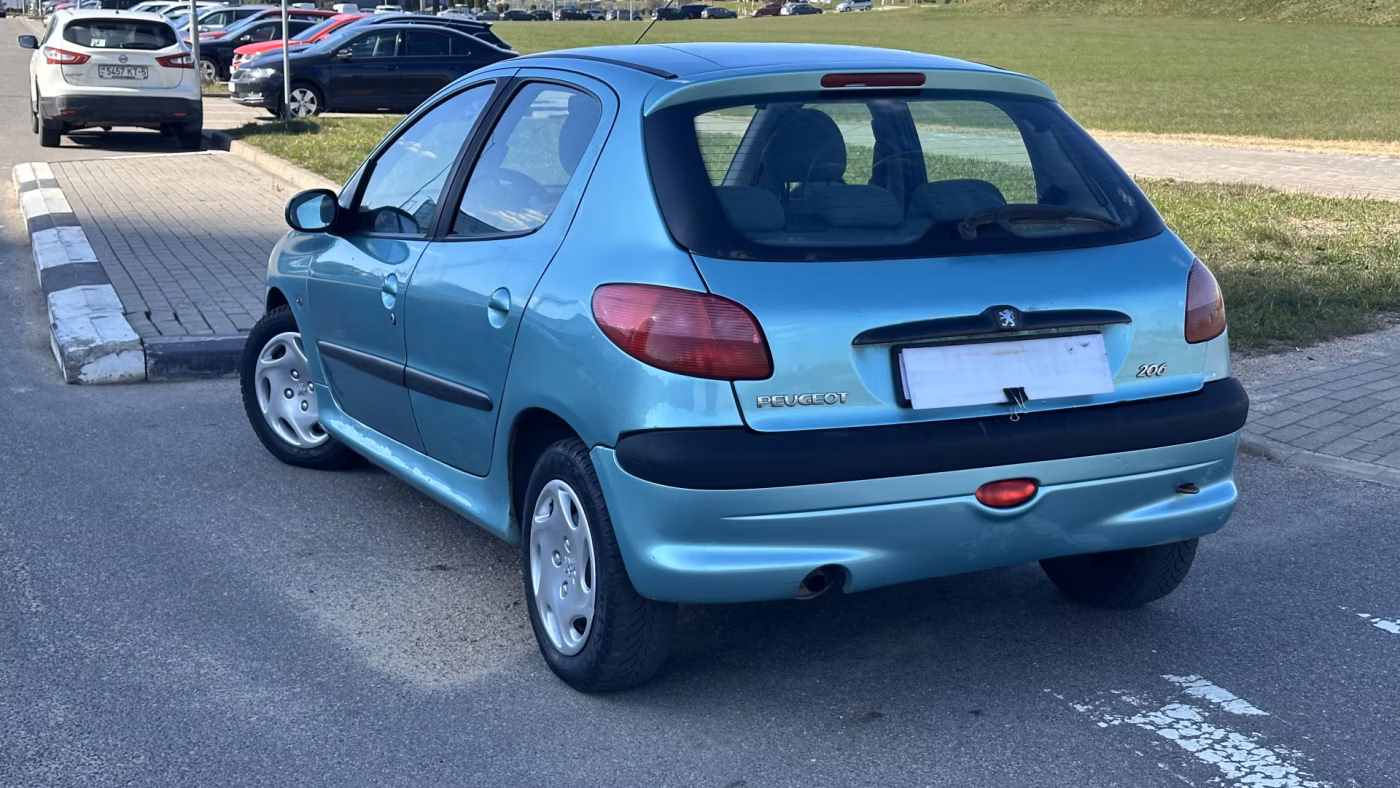 Peugeot 206 фото 14