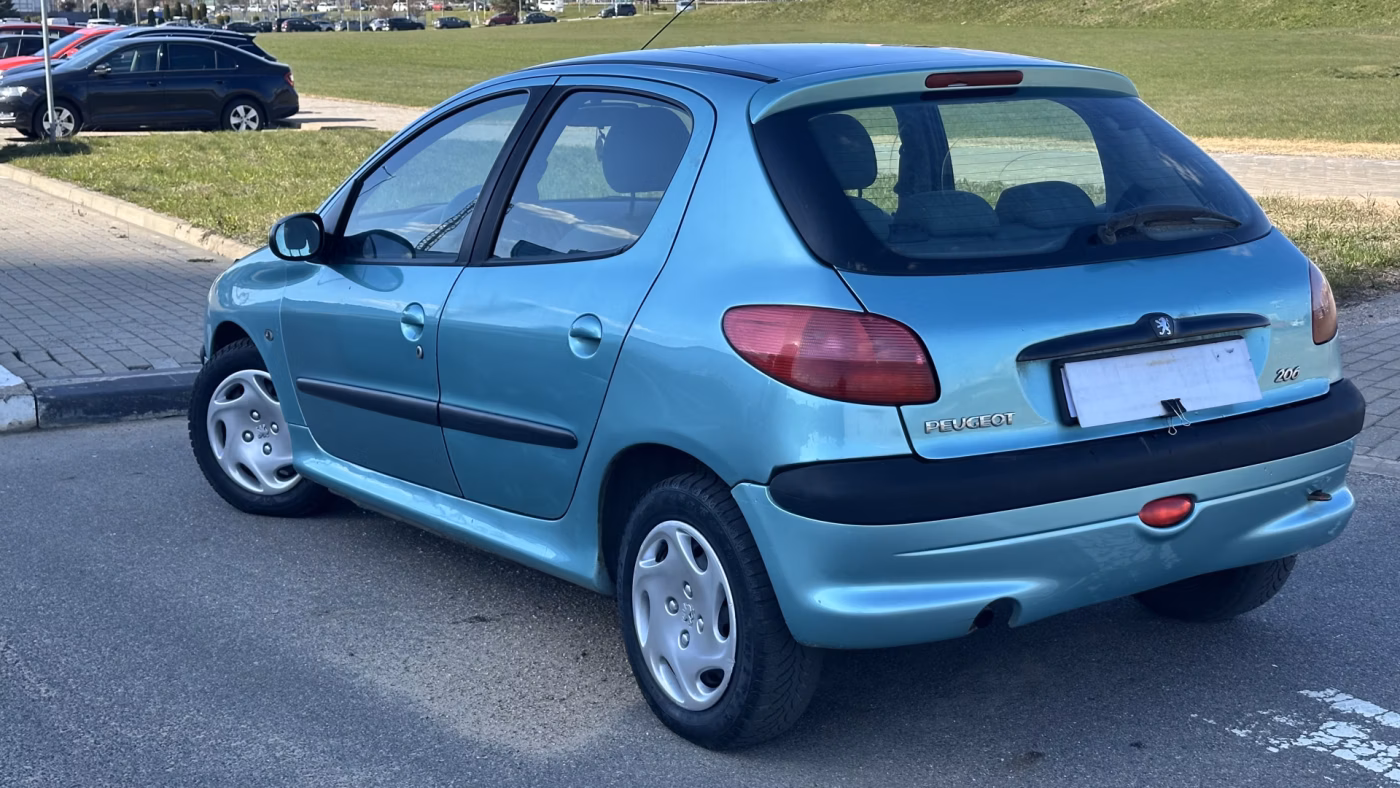 Peugeot 206 фото 13