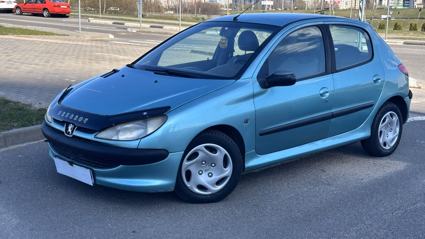 Peugeot 206 фото 10