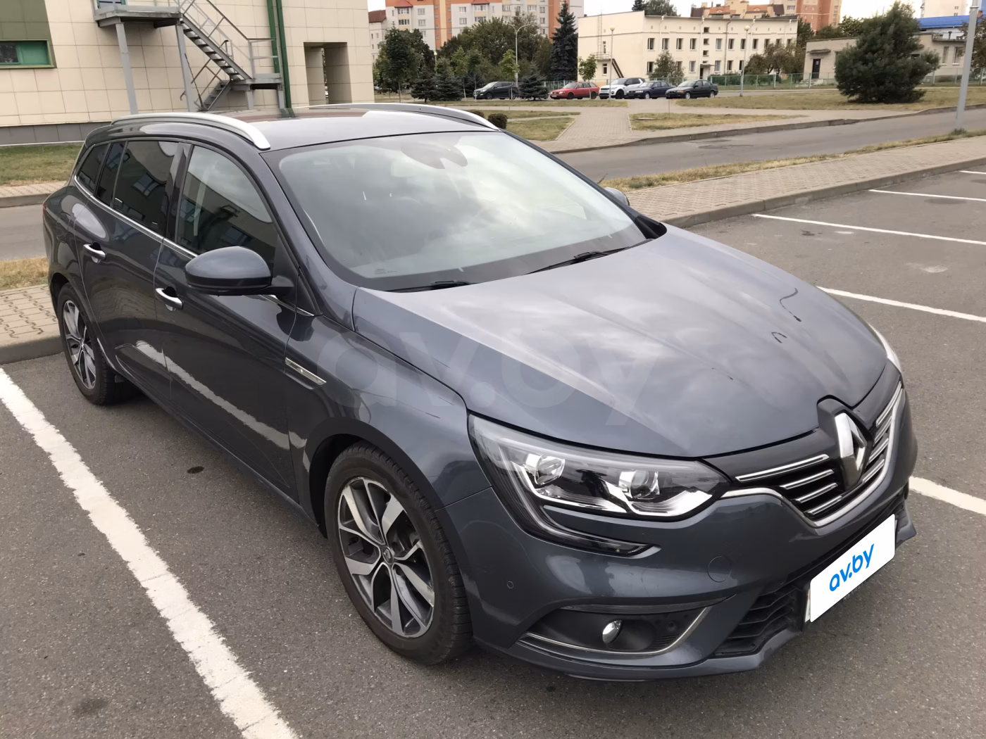 Renault Megane фото 3