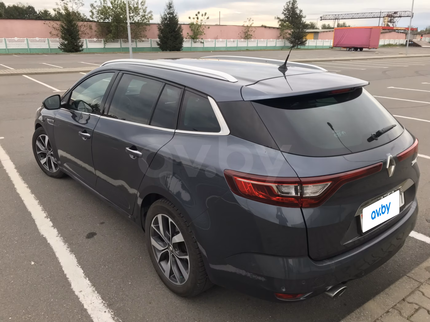 Renault Megane фото 5