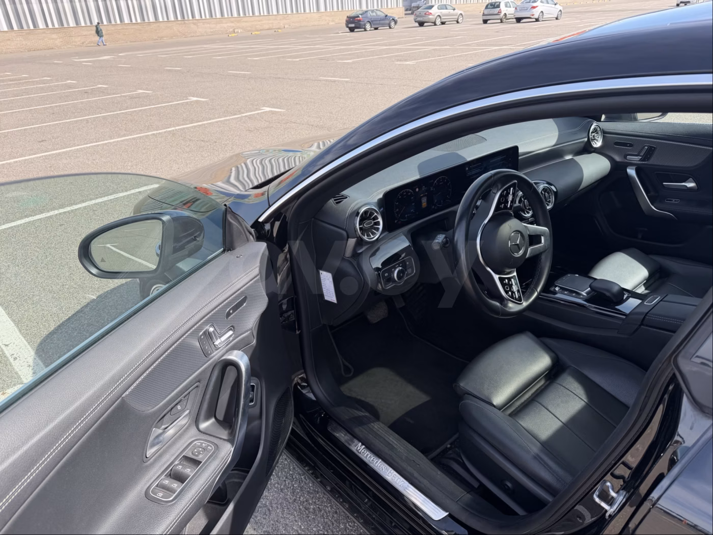 Mercedes-Benz CLA фото 9