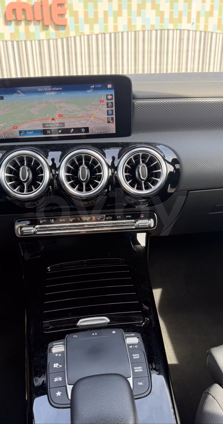 Mercedes-Benz CLA фото 16