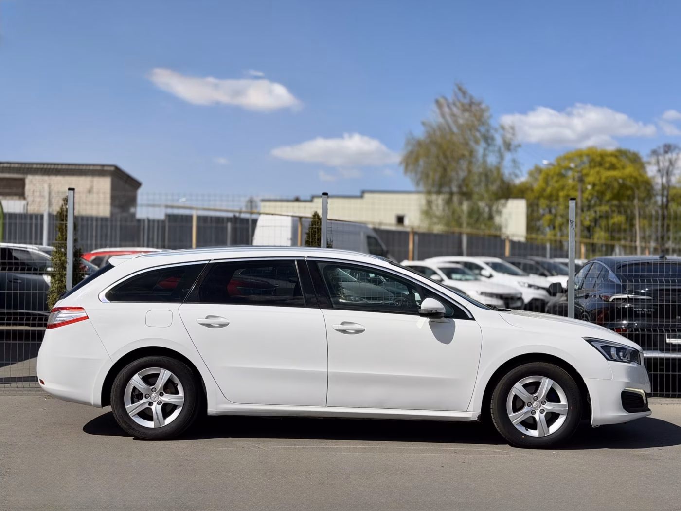 Peugeot 508 фото 6