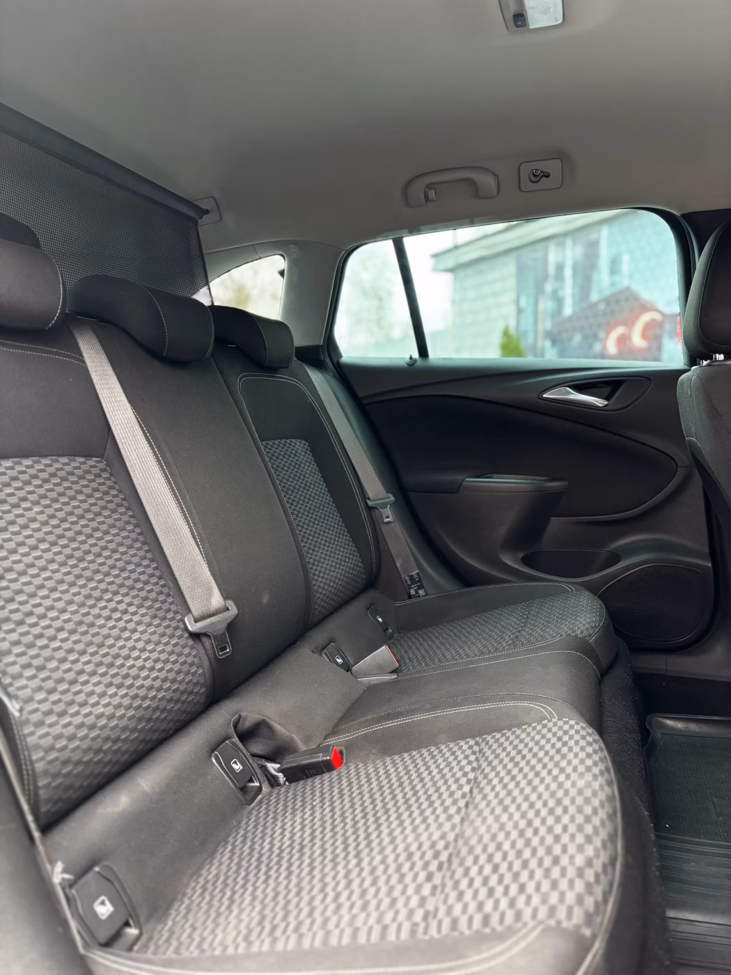 Opel Astra фото 9