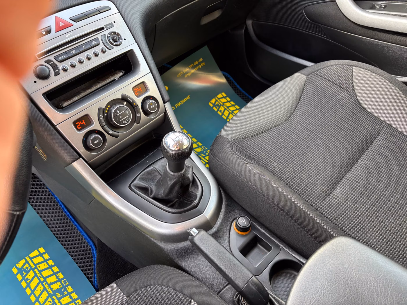 Peugeot 308 фото 13