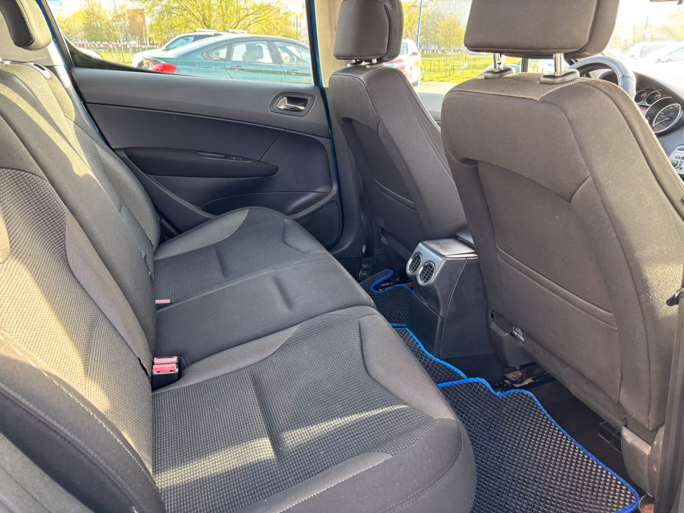 Peugeot 308 фото 18