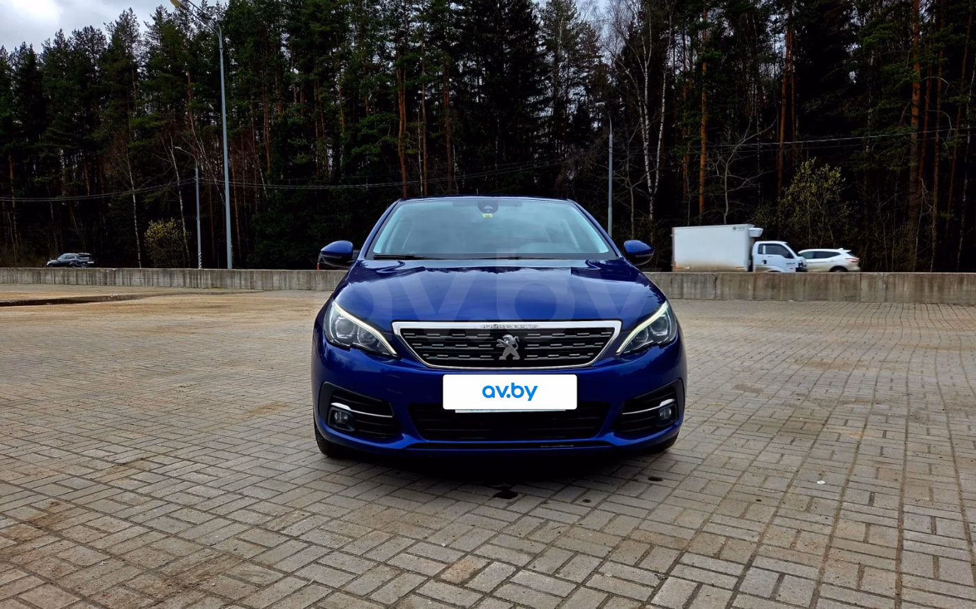Peugeot 308 фото 2