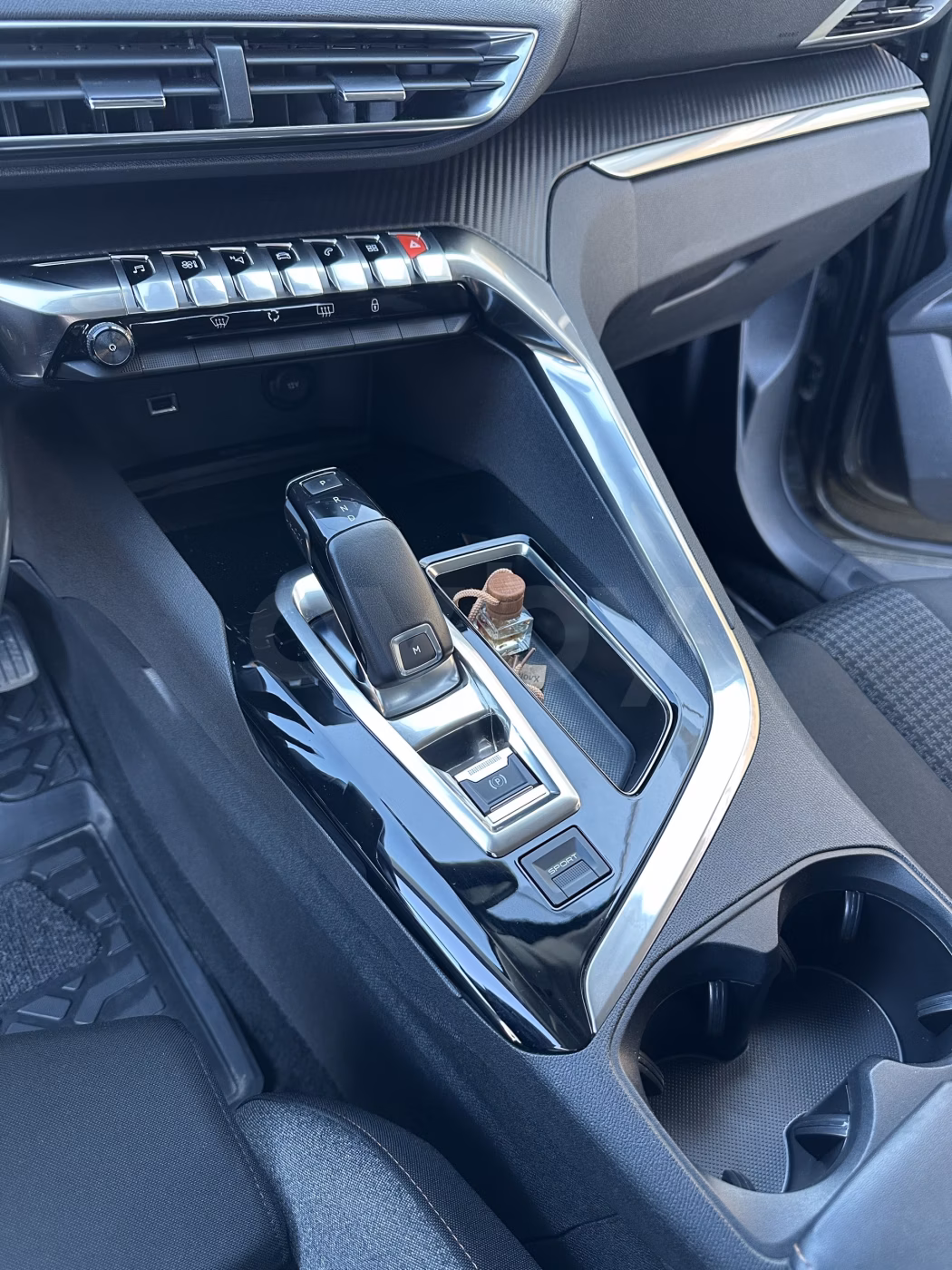 Peugeot 3008 фото 7
