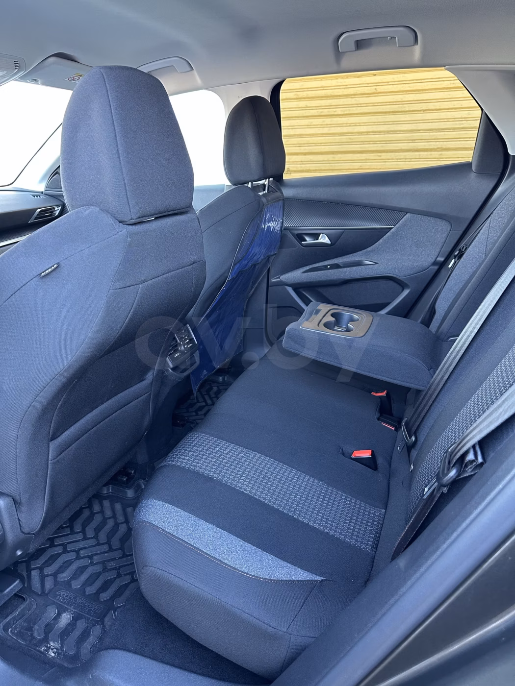 Peugeot 3008 фото 11