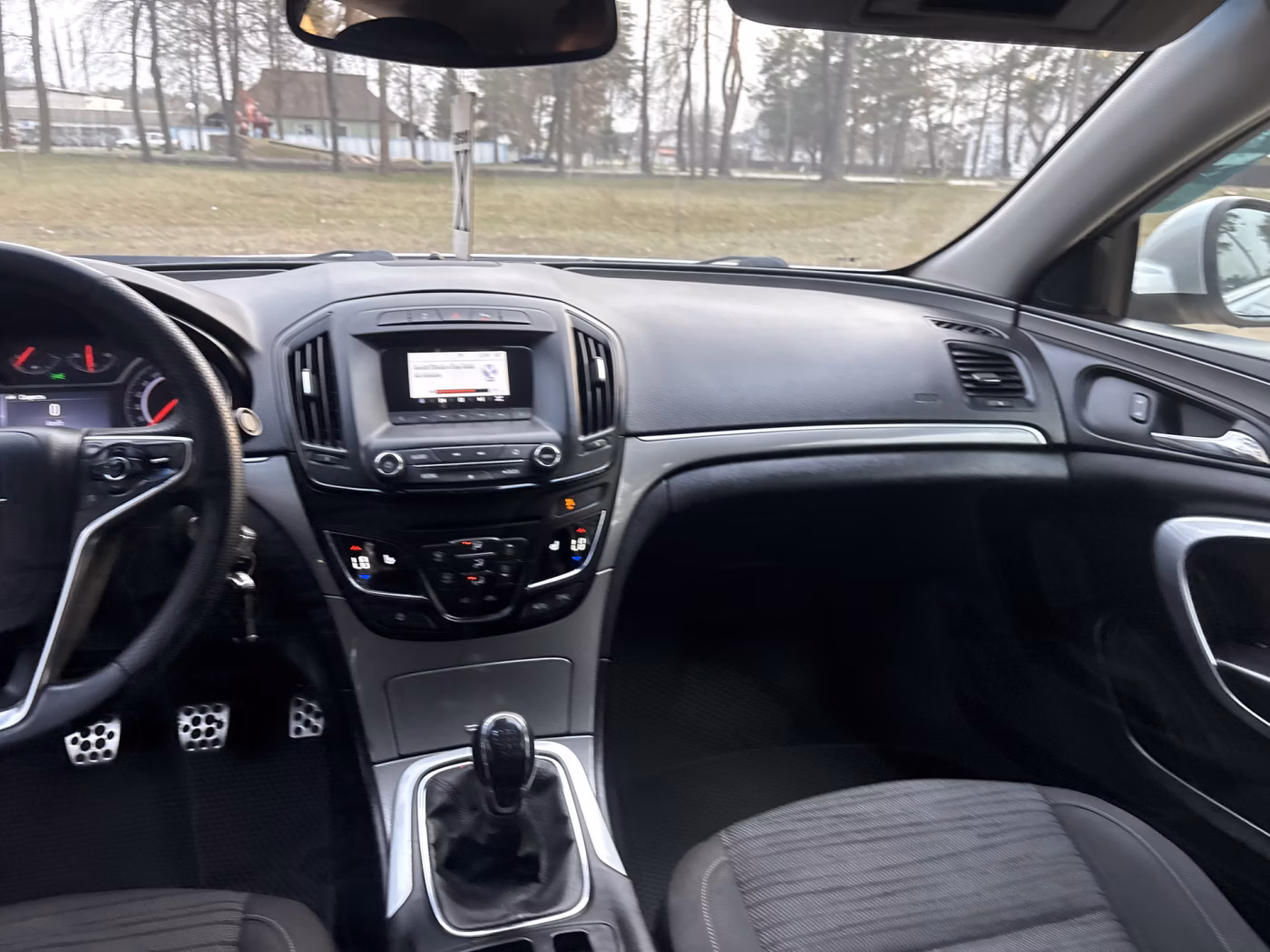 Opel Insignia фото 21