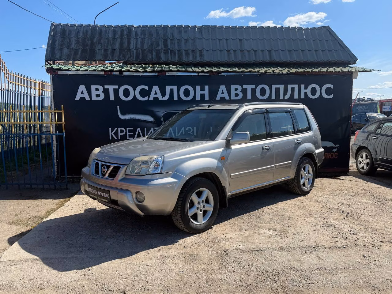 Nissan X-Trail фото 2