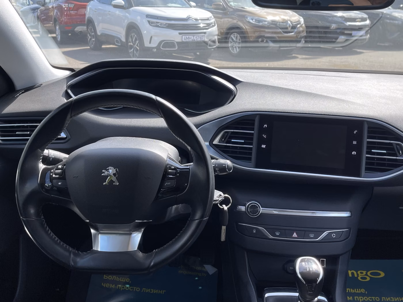 Peugeot 308 фото 18