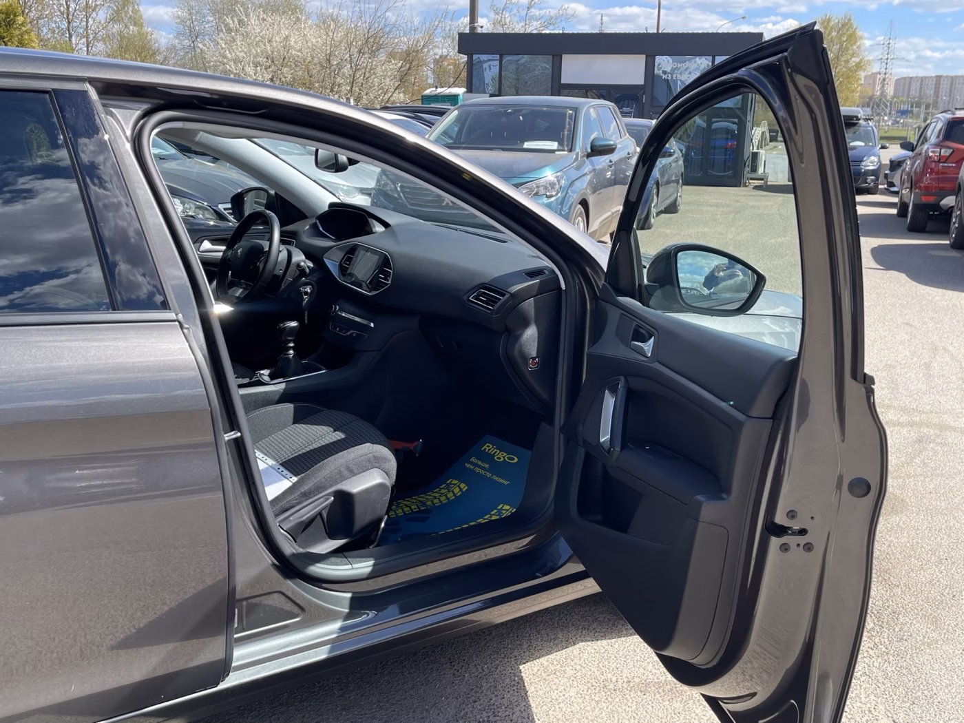 Peugeot 308 фото 15
