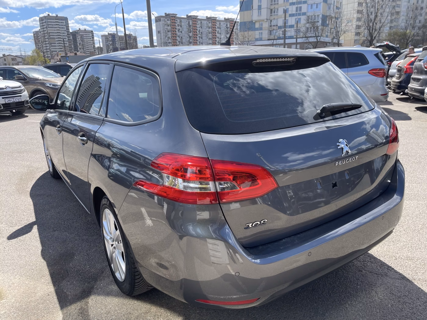 Peugeot 308 фото 6
