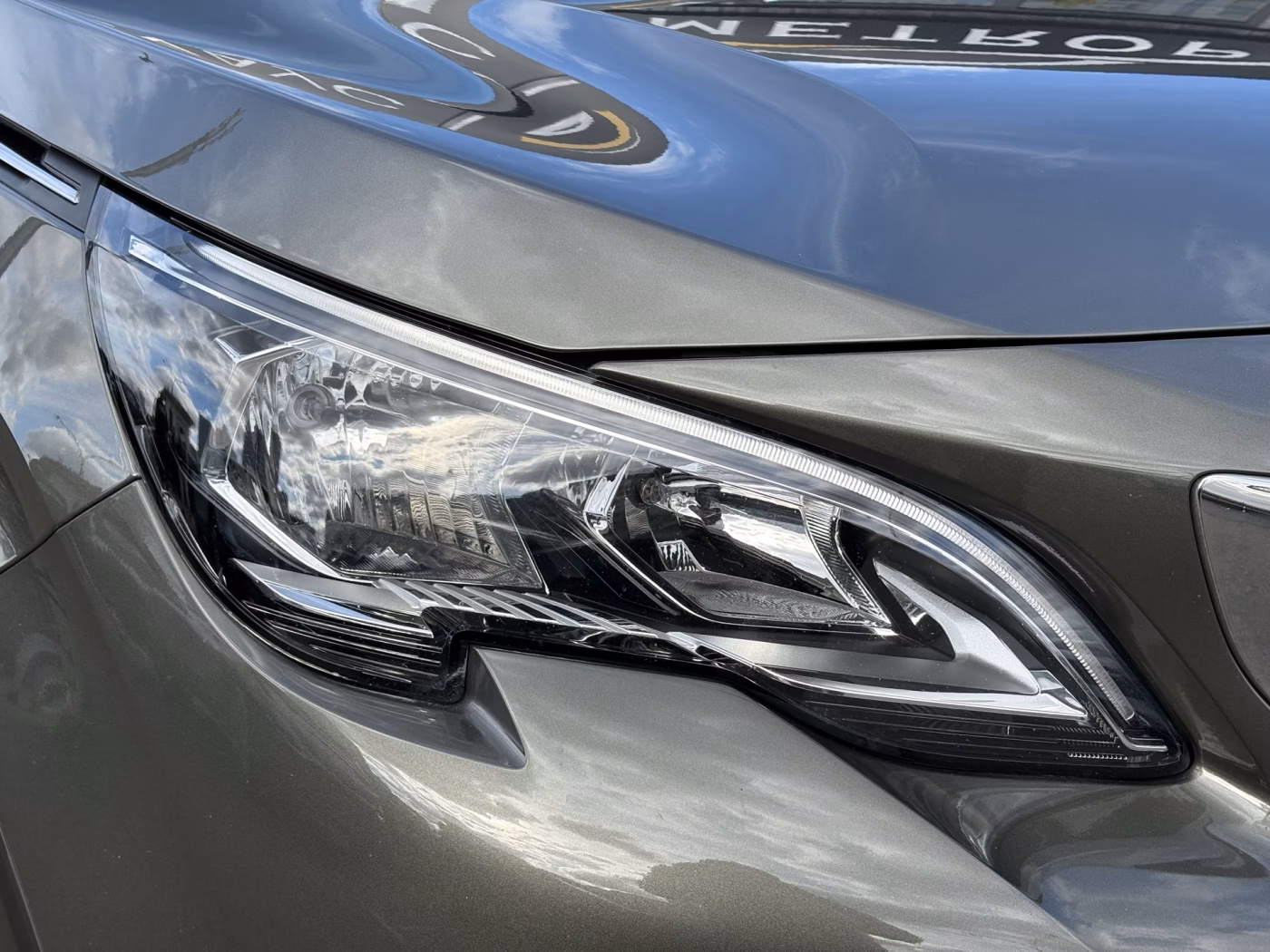 Peugeot 5008 фото 5