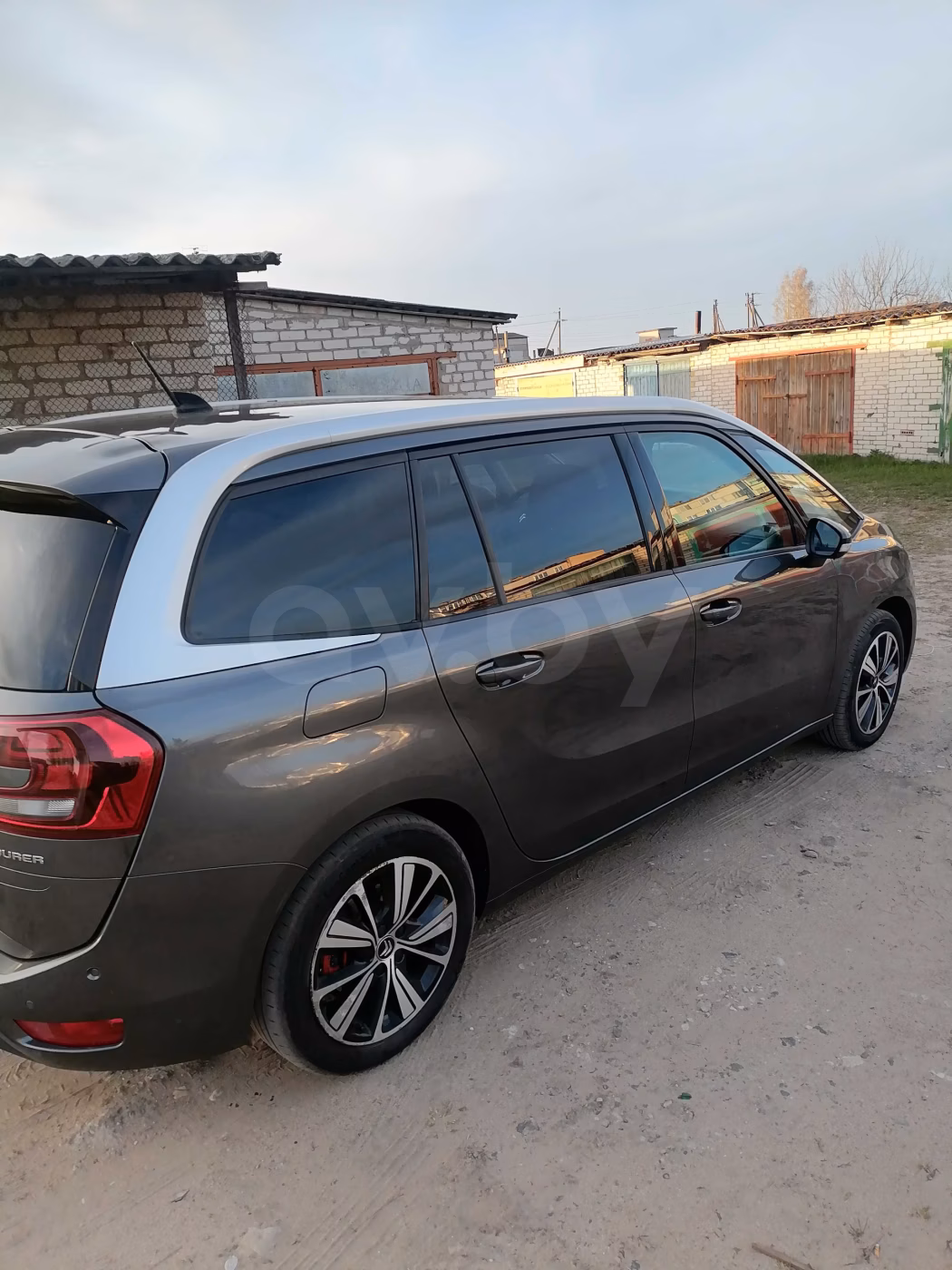 Citroen C4 Grand Spacetourer фото 15