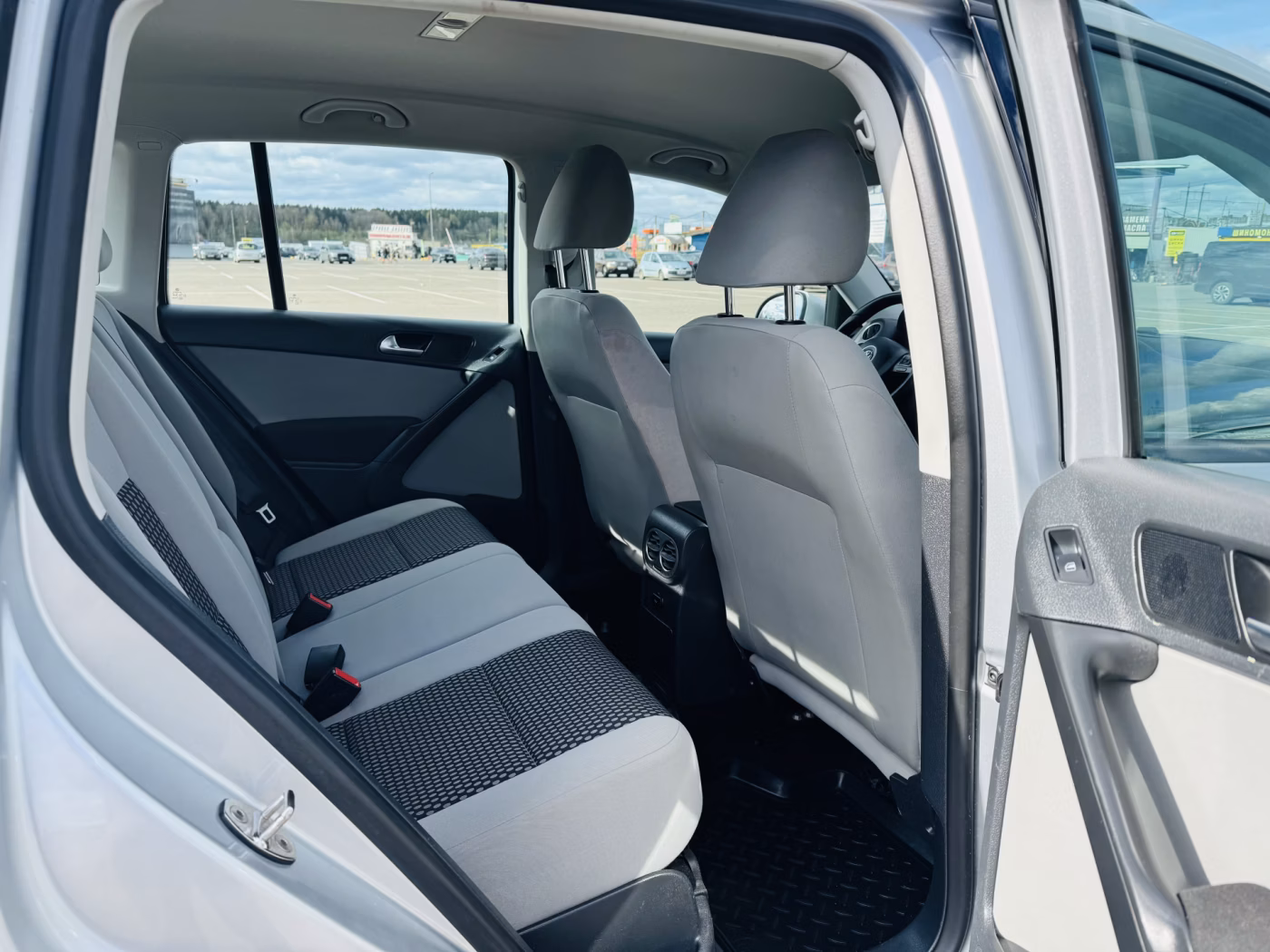 Volkswagen Tiguan фото 7