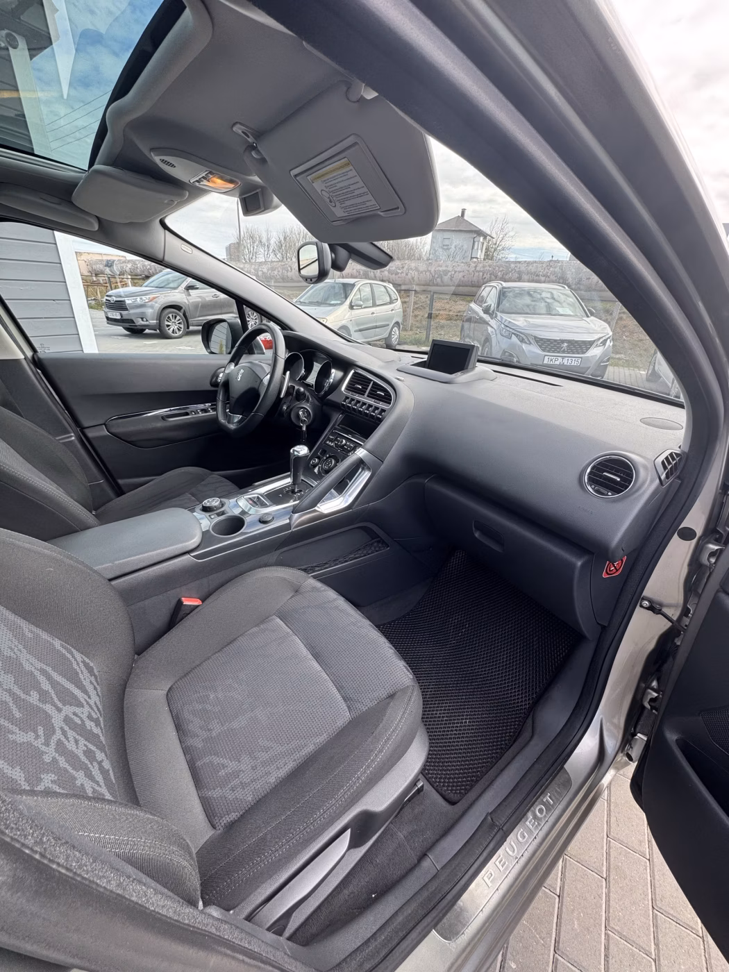 Peugeot 3008 фото 13