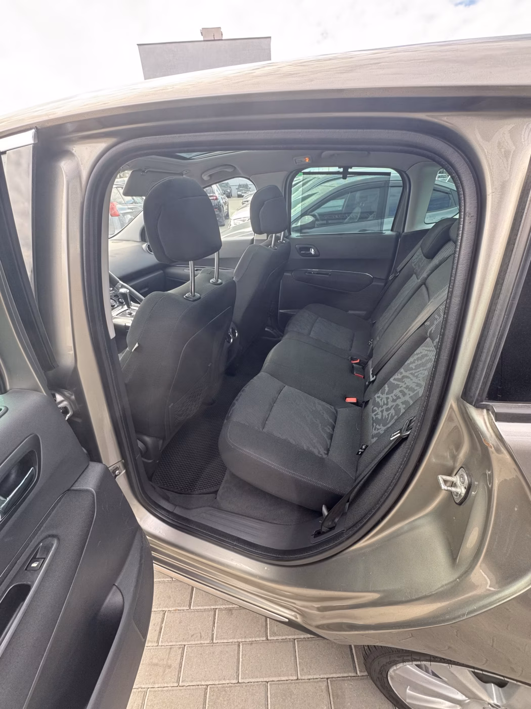 Peugeot 3008 фото 12