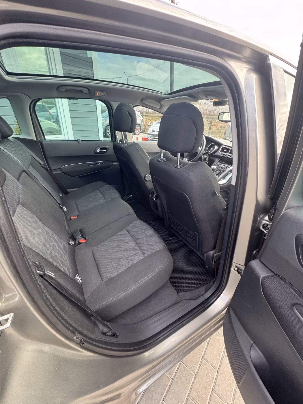 Peugeot 3008 фото 14